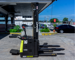 Apilador Eléctrico Doble Pallets Megalift
